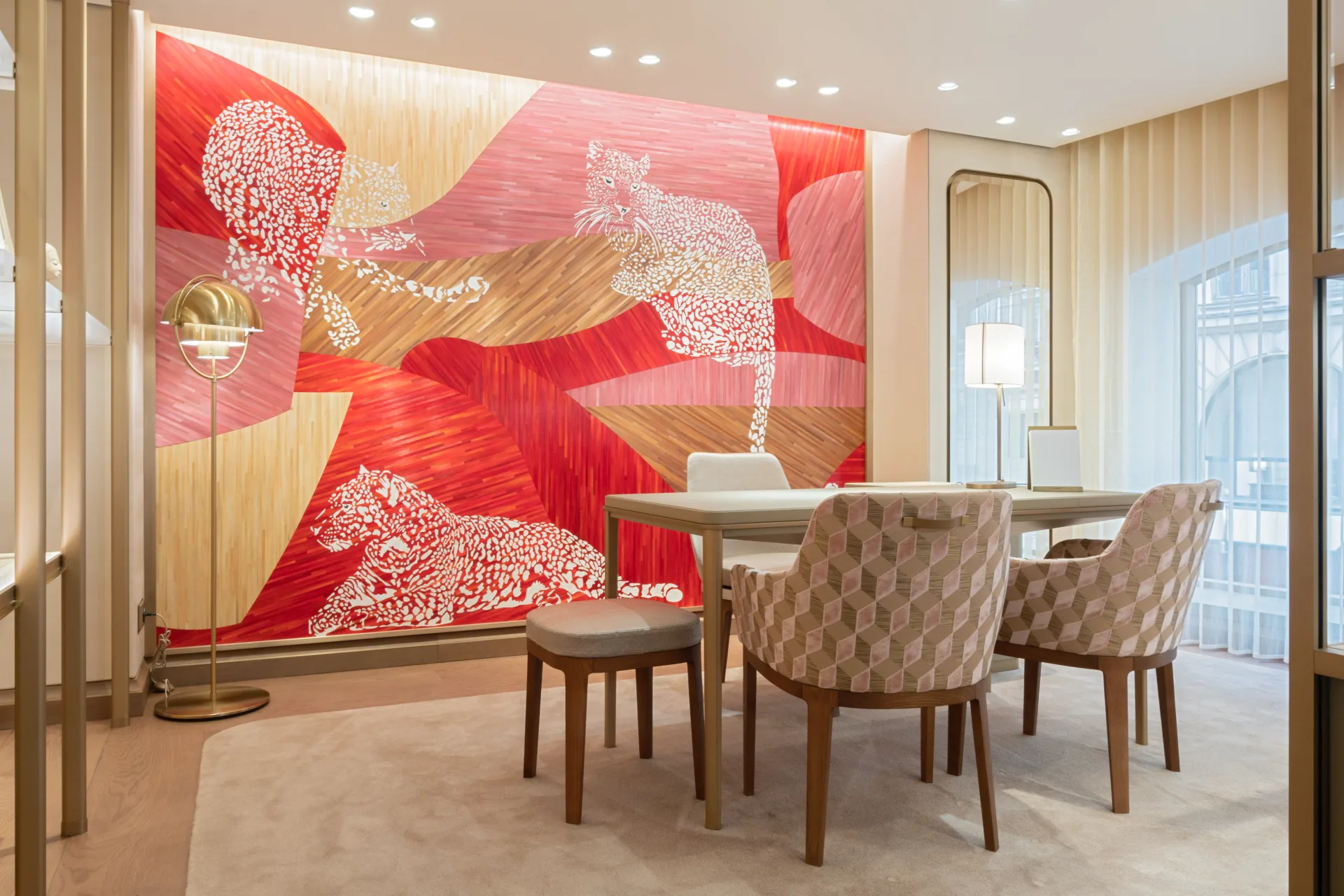 @lang('home.images.branding')